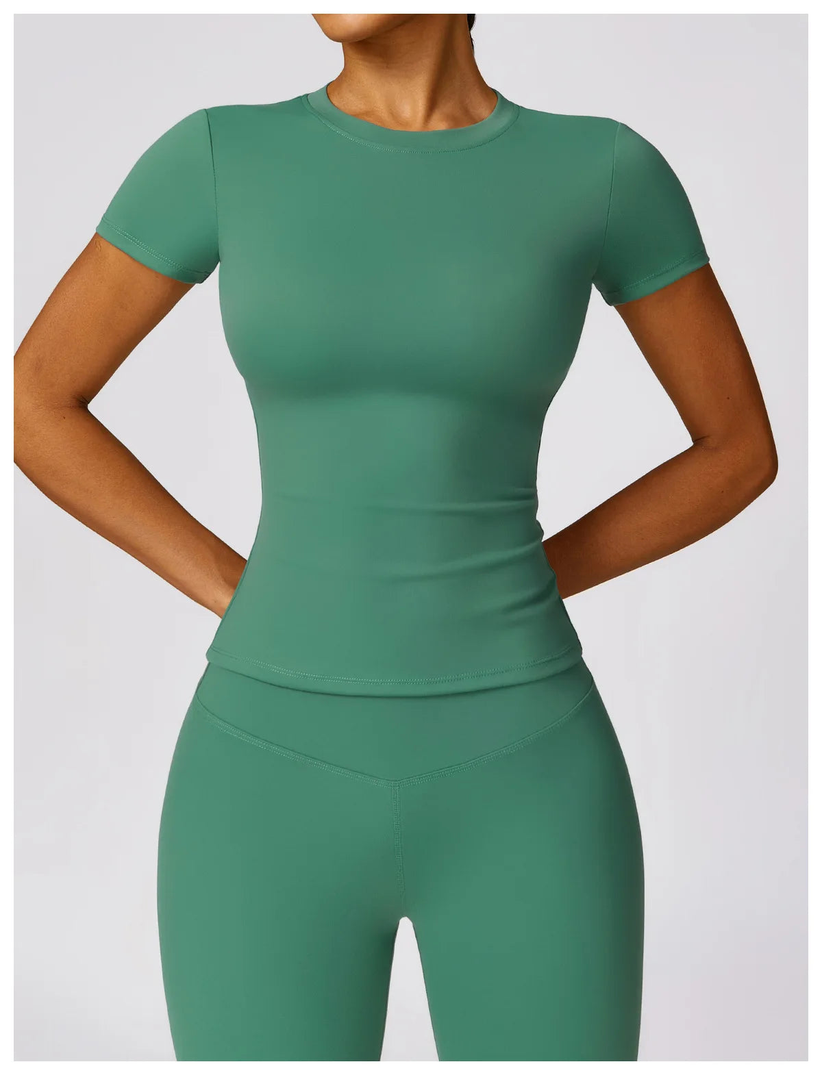 YogaFit Duo: High-Waist Crop & Leggings set